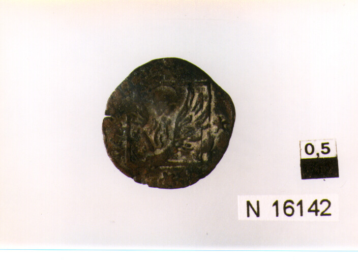 R/ busto a testa nuda, volta a destra,con lunghi capelli sciolti; V/ iscrizione nel campo tra due rami, uno d'alloro e uno di palma annodati (moneta, tornese) (sec. XVIII d.C)