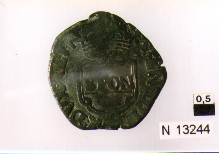 R/ scudo coronato contenente fscia iscritta; V/ tre spighe legate ad un ramoscello d'olivo (moneta, pubblica del popolo (tre tormesi)) (sec. XVII d.C)