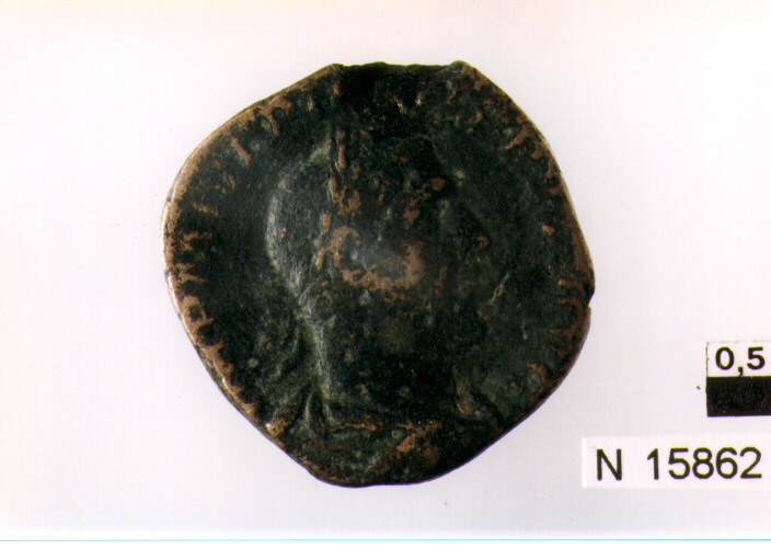 R/ busto drappeggiato e laureato di Filippo II a destra; V/ Annona stantea sinistra con cornucopia e spighe di grano su modio (moneta, sesterzio) (sec. III d.C)