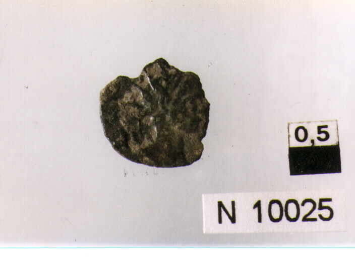 R/ effige di Giano(?); V/ prua a destra (moneta, asse) (secc. III/ I a.C)