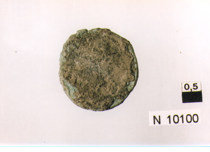 R/ testa radiata di Gallieno(?) a destra; V/ alce a sinistra (moneta, antoniniano) (sec. III d.C)
