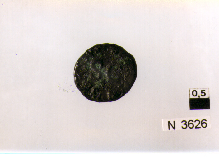 R/ lettere nel campo; V/ altare decorato con ghirlanda (moneta, quadrante) (sec. I a.C)