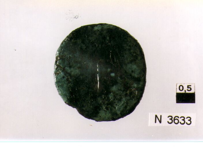 R/ testa di Marco Aurelio(?) a destra; V/ vittoria che avanza a sinistra (moneta, asse) (sec. II d.C)