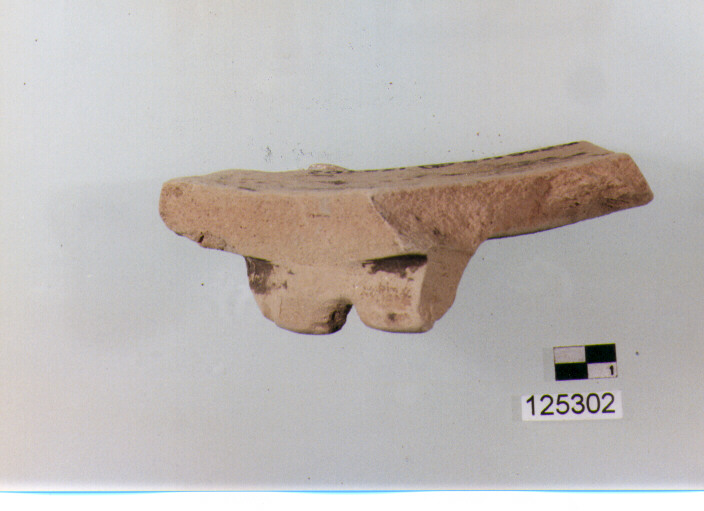 coperchio/ presa (sec. II a.C)