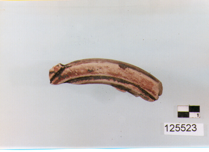 lucerna/ becco (sec. II a.C)