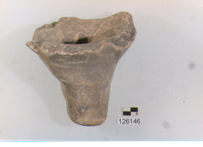 anfora/ puntale (secc. VI/ XIV d.C)