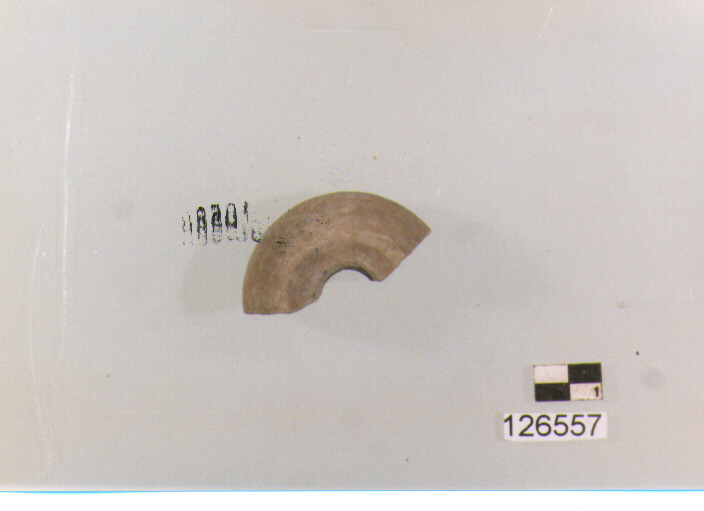 fuseruola/ forma parzialmente ricostruibile (secc. VI/ XIV d.C)