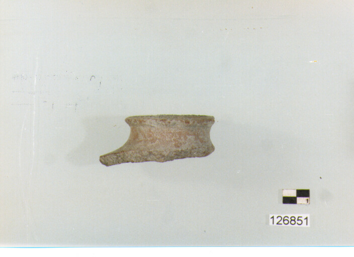 coperchio/ presa (secc. VI/ XIV d.C)