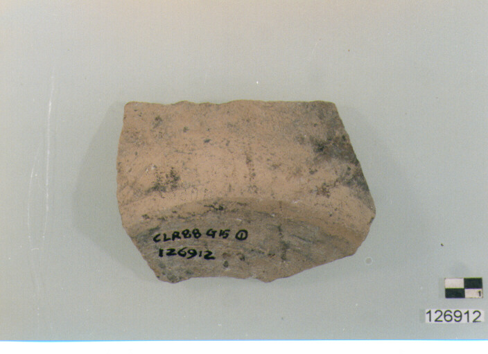 olla/ fondo (secc. VI/ XIV d.C)