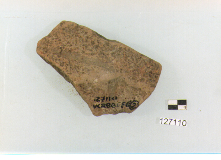 fondo (secc. VI/ XIV d.C)