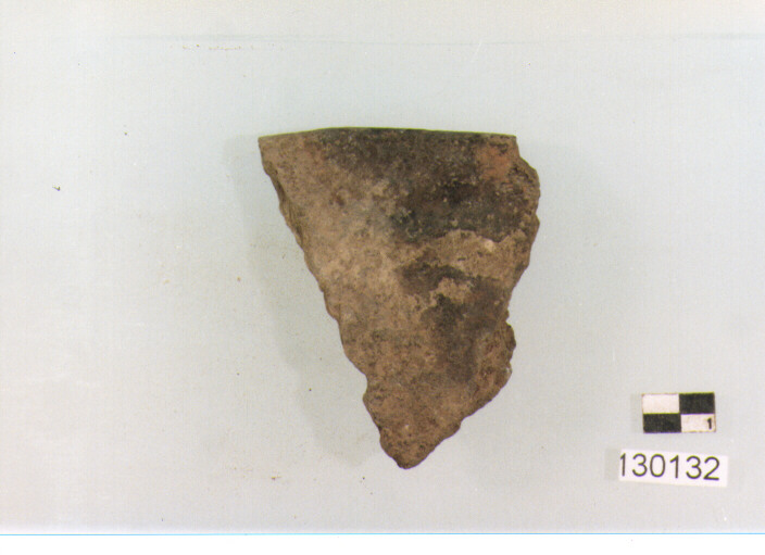 ciotola/ orlo (secc. VI/ XIV d.C)