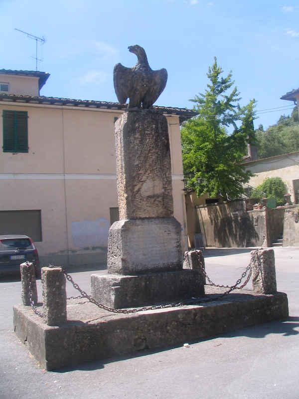 Allegoria della vittoria come aquila (monumento ai caduti) di Baccelli Giuseppe (attribuito) (prima metà sec. XX)
