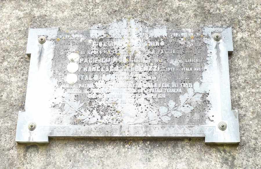 lapide commemorativa ai caduti di Francesconi P (primo quarto Sec. XX)