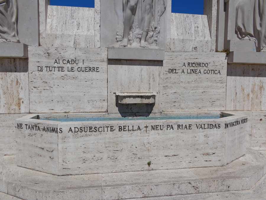la Pace, la Patria e la Storia (monumento ai caduti) di Rubino Edoardo, Jacopi Abele (Sec. XX) <br>Condizioni d'uso: <a class='link-esterno' href='https://docs.italia.it/italia/icdp/icdp-pnd-circolazione-riuso-docs/it/v1.0-giugno-2022/testo-etichetta-BCS.html' target='_bcs'>Beni Culturali Standard (BCS)</a>