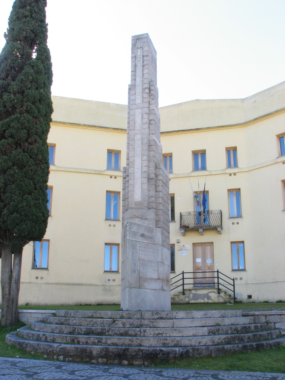 monumento ai caduti - a stele di Cannas Giovanni Andrea (sec. XX)