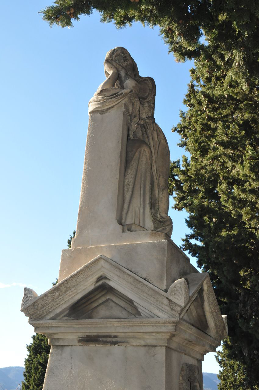Monumento funebre di Grazia Barbara Cozzani, Monumento funebre di Grazia Barbara Cozzani (monumento funebre, opera isolata) - ambito ligure-toscano (secondo quarto sec. XX)