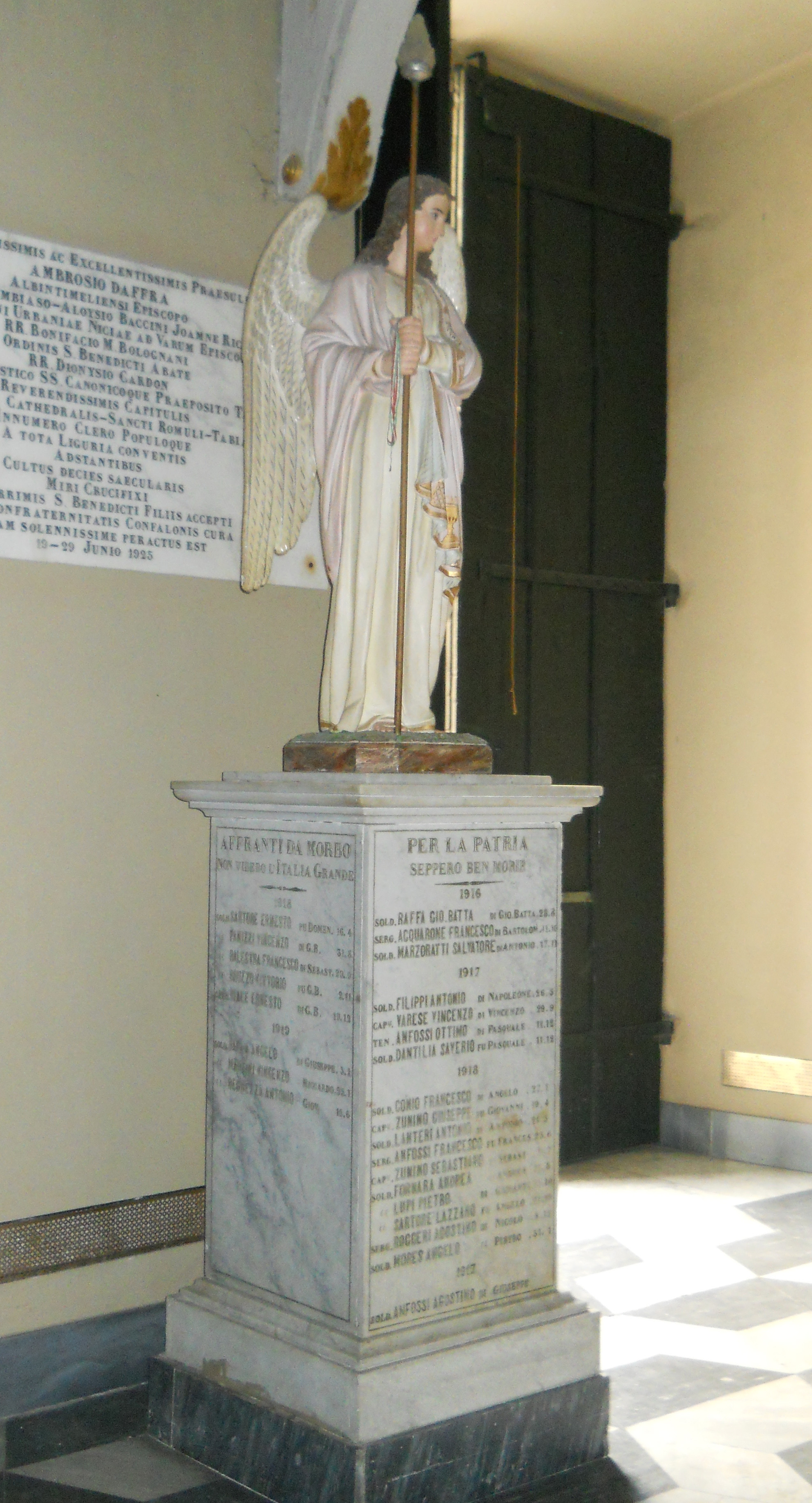 figura di angelo (monumento ai caduti) - ambito ligure (primo quarto XX)