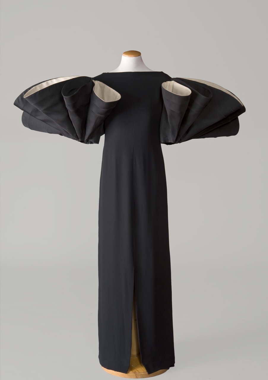 abito femminile di Capucci Roberto - manifattura italiana (ultimo quarto sec. XX)
