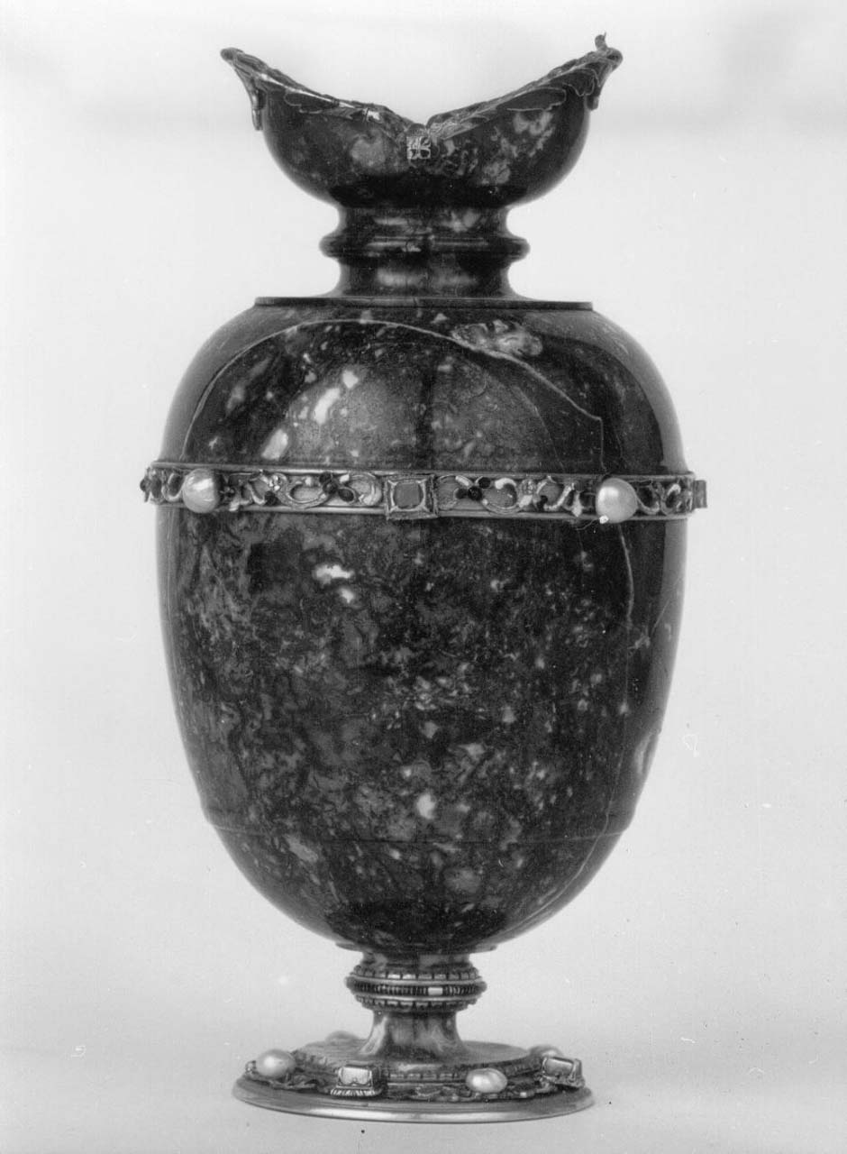 vaso - bottega milanese (ultimo quarto sec. XVI)