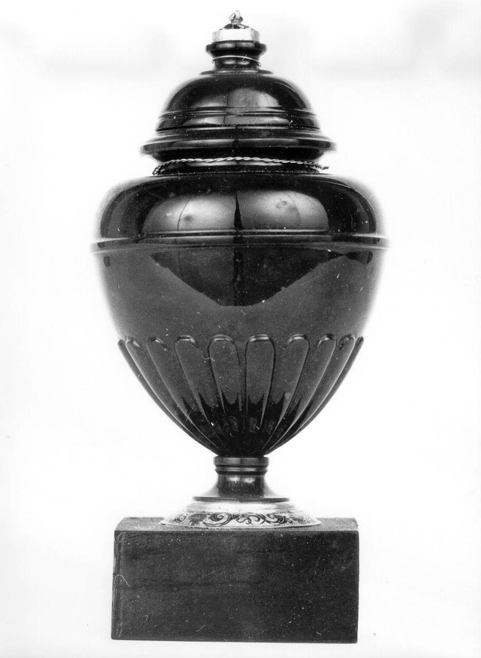 vasetto - bottega italiana (seconda metà sec. XVI)