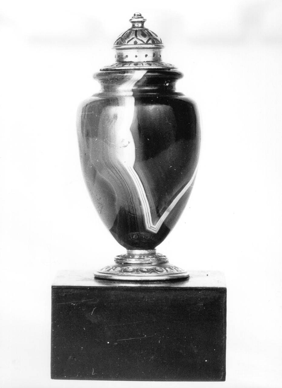 vasetto - bottega italiana (seconda metà sec. XVI)