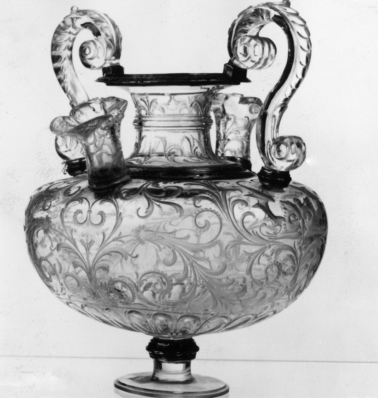 vaso - bottega milanese (fine sec. XVI)