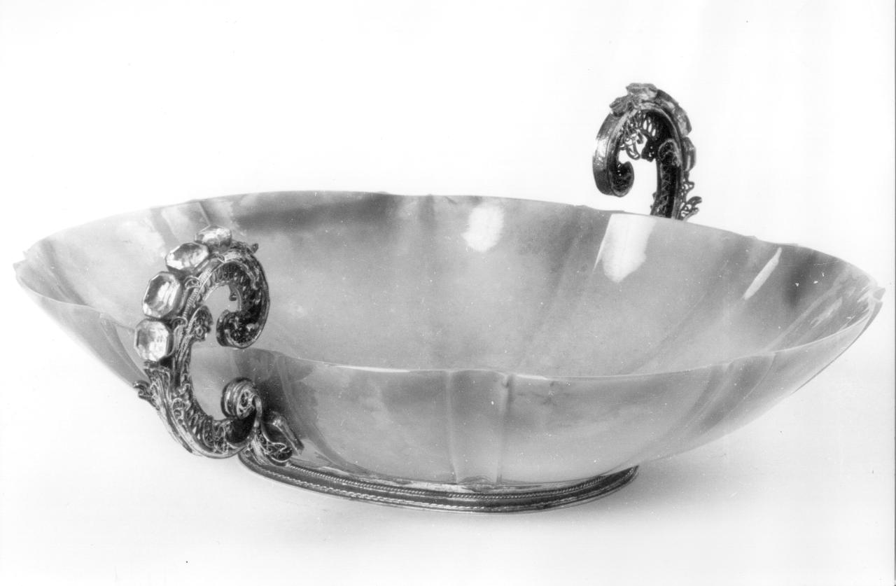 tazza - bottega fiorentina (sec. XVIII)