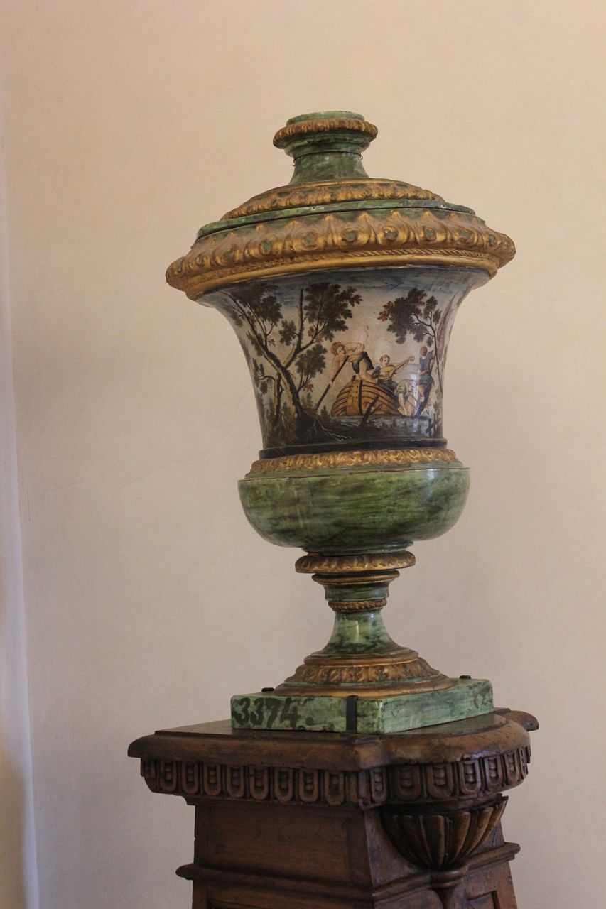 paesaggi con architetture e figure (vaso, serie) di Terchi Bartolomeo (bottega) (prima metà sec. XVIII)