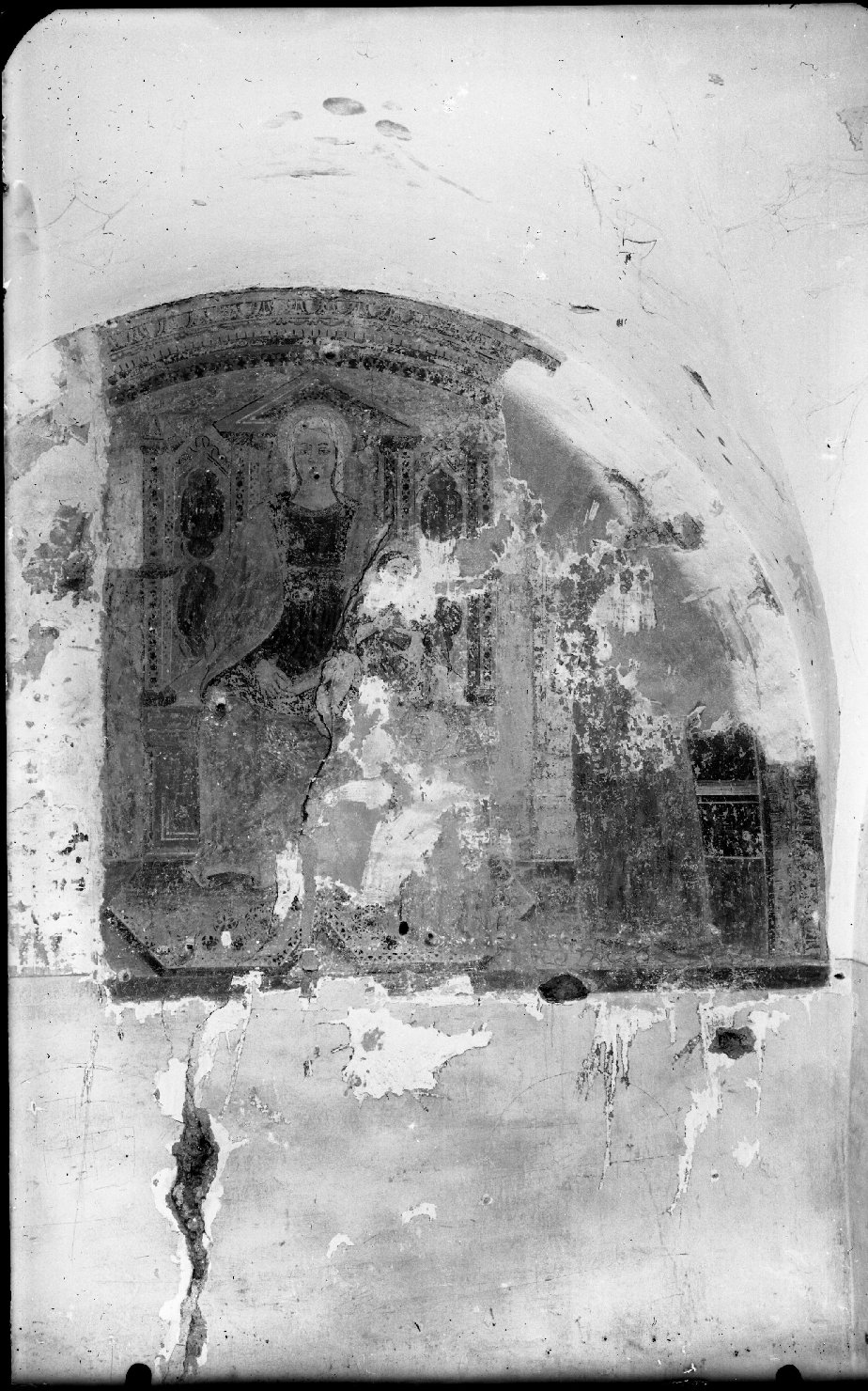 Architettura religiosa - Chiese - Interni - Pittura - Affreschi - Iconografia cristiana (negativo) di Meisso, Silvio (XX)