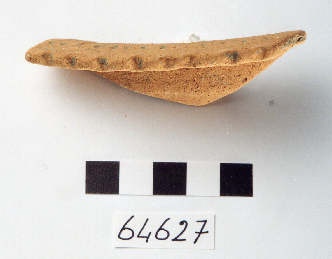 piatto/ frammento (sec. II a.C)