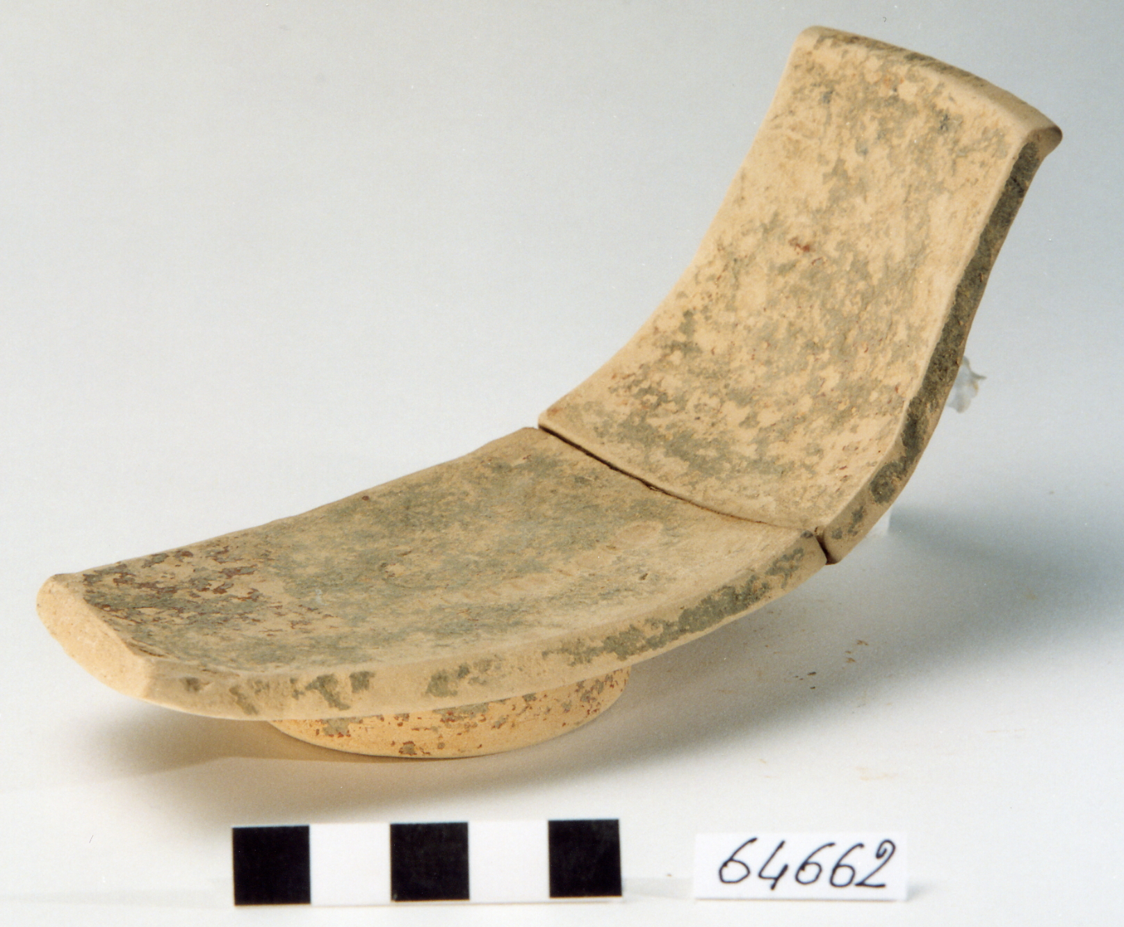 scodella/ forma parzialmente ricostruibile (prima metà sec. II a.C)