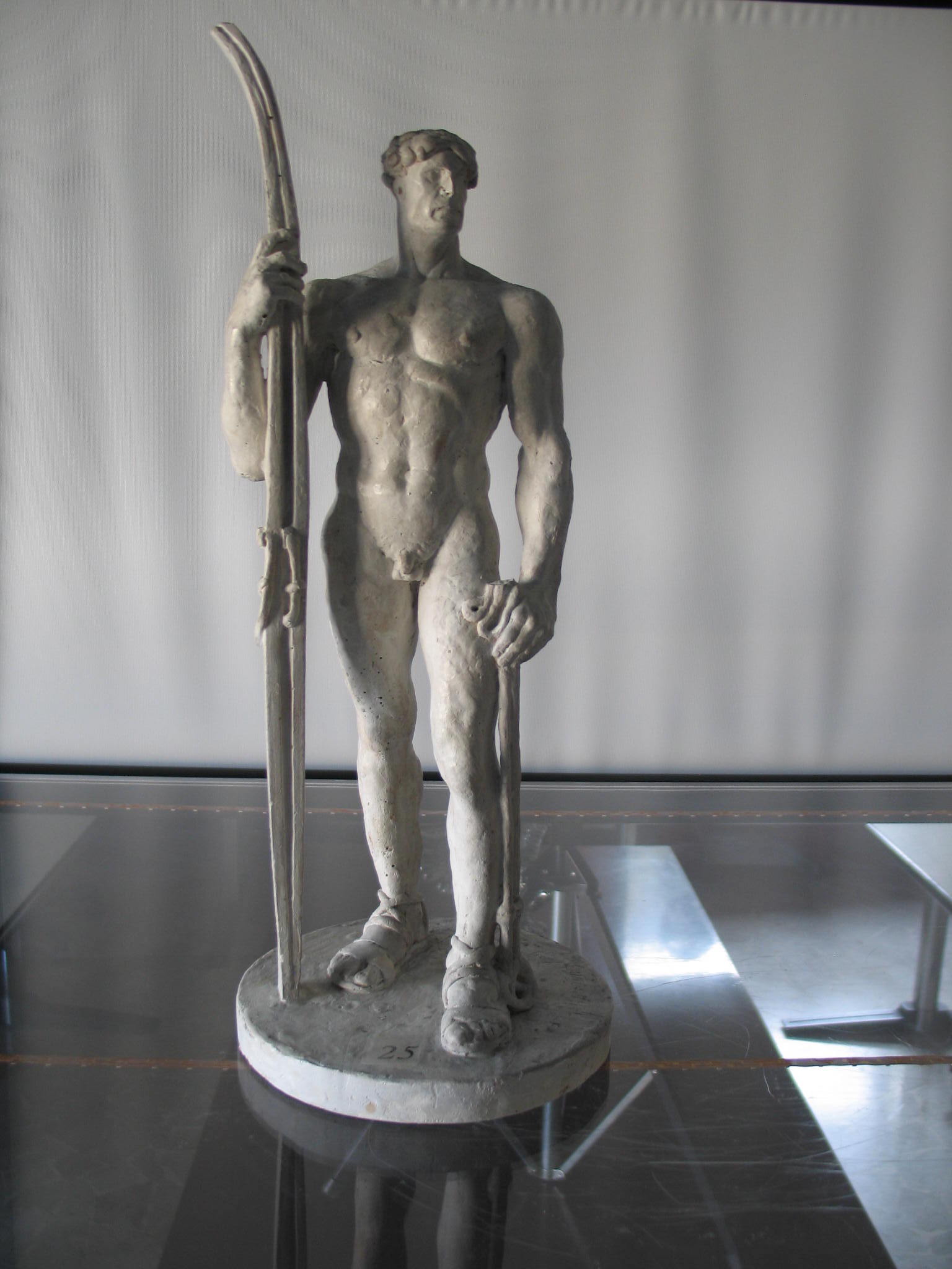 Lo sci, alpino con scii (scultura, serie) di Giuseppe Baroni (XX)