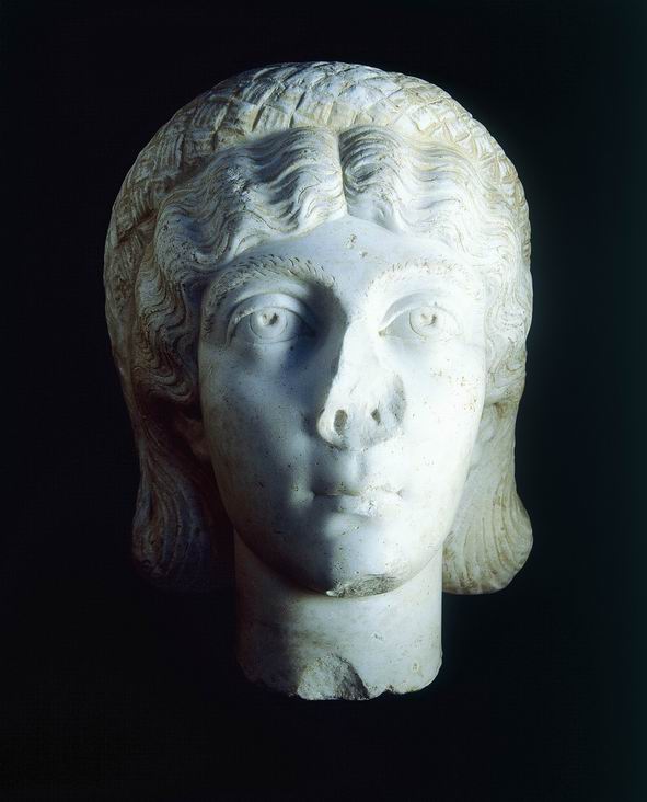 figura femminile (testa ritratto femminile) - età costantiniana (secondo quarto sec. IV d.C)