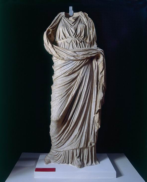 statua femminile acefala - età giulio-claudia (prima metà sec. I d.C)