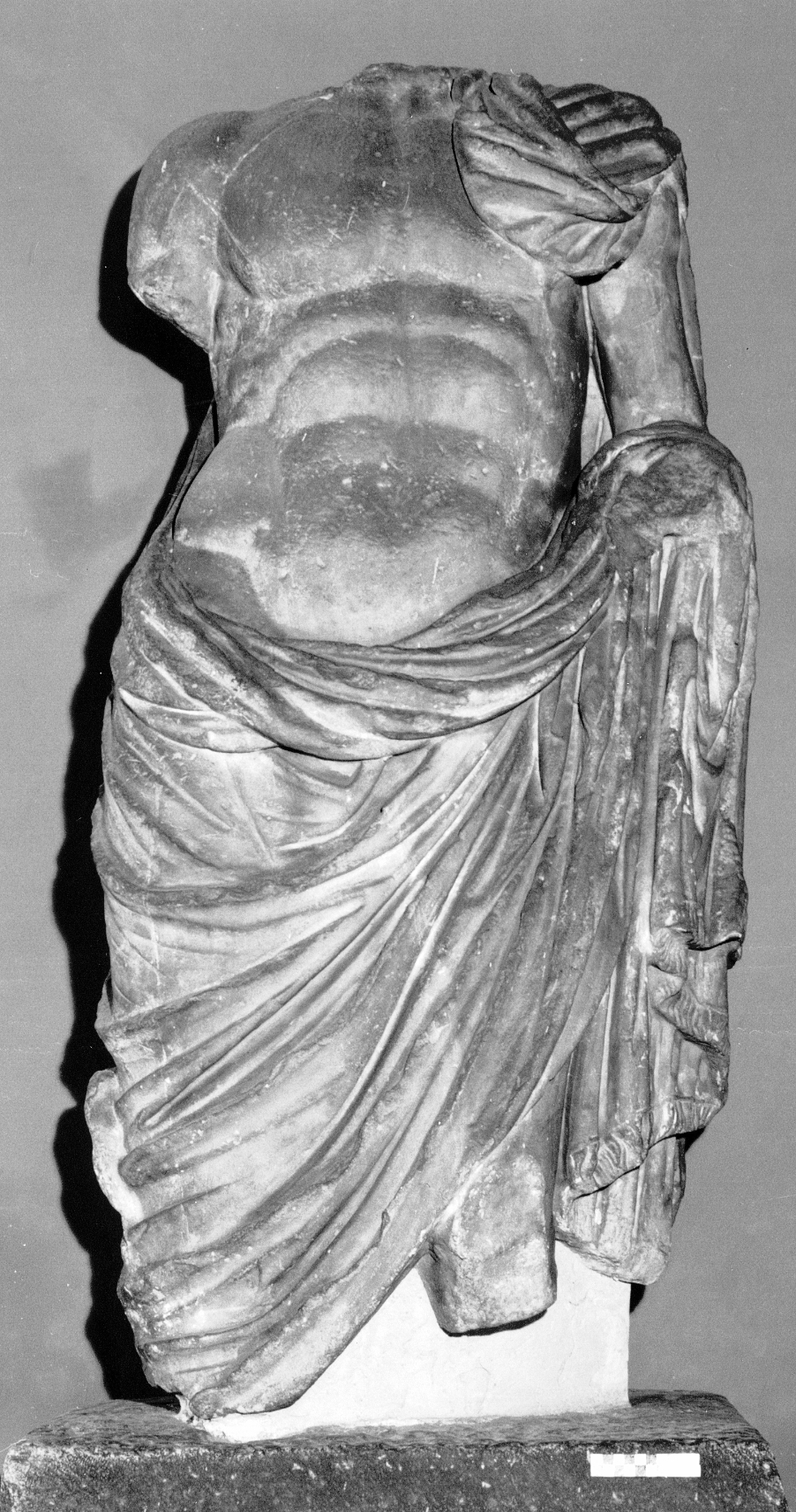 personaggio maschile in seminudità eroica (statua acefala) - età giulio-claudia/età flavia (sec. I d.C)