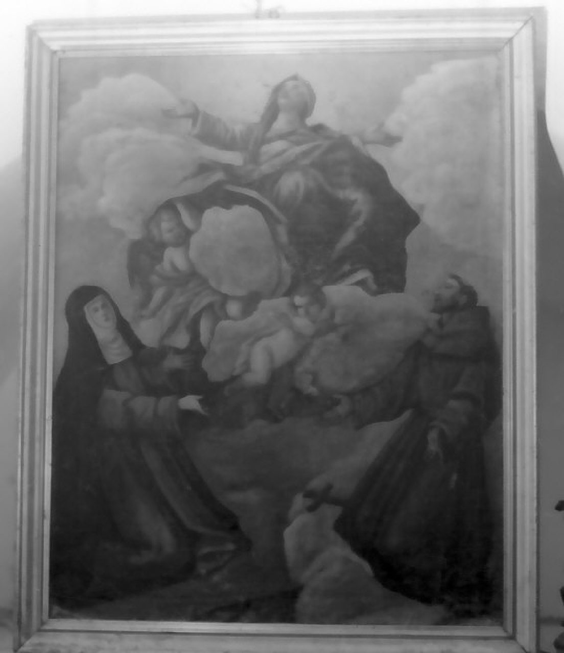 Madonna Assunta con Santa Chiara e San Francesco d'Assisi (dipinto) di De Rose Giuseppe (attribuito) (inizio sec. XVIII)