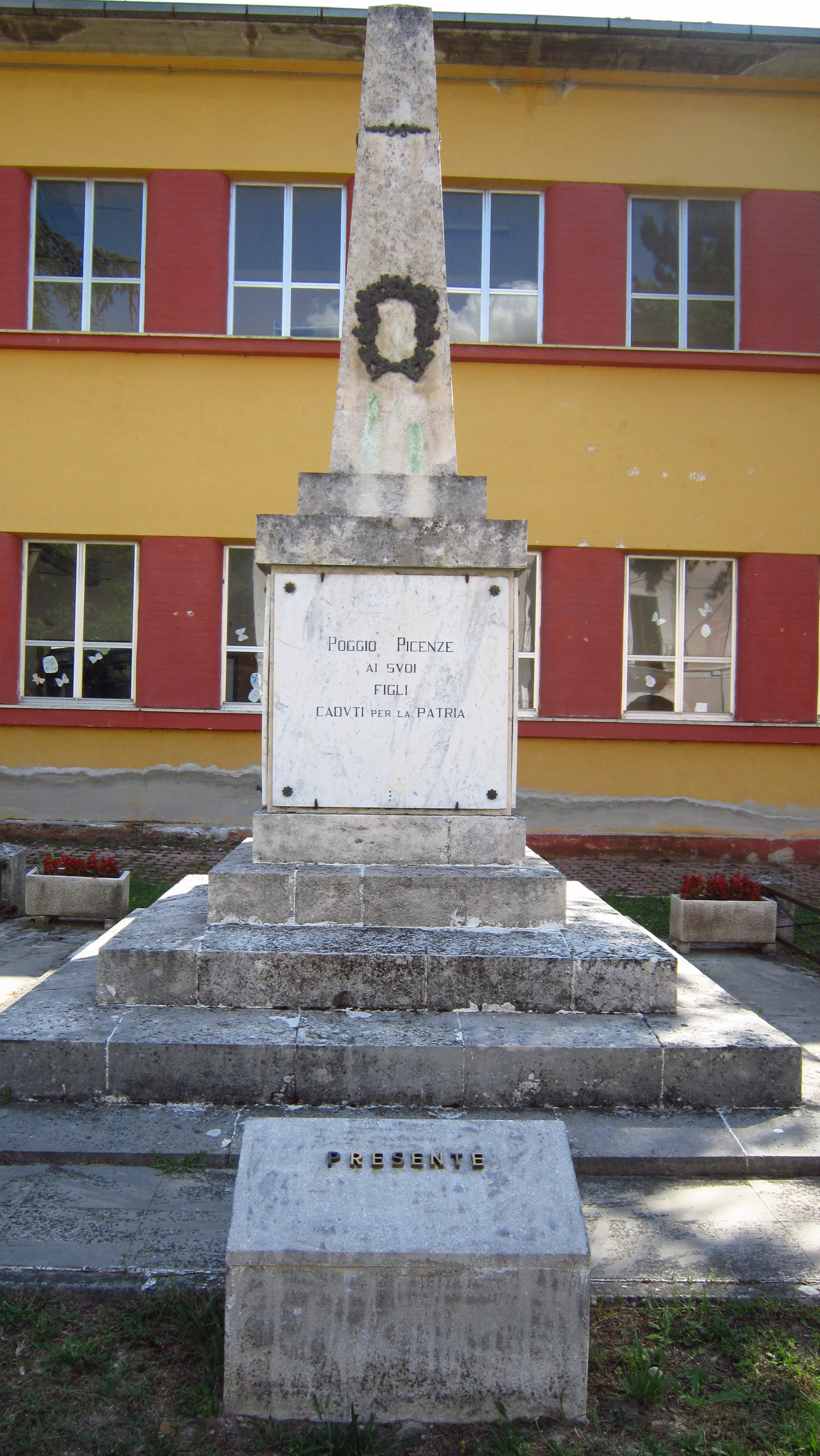 monumento ai caduti - ad obelisco - ambito abruzzese (metà XIX)