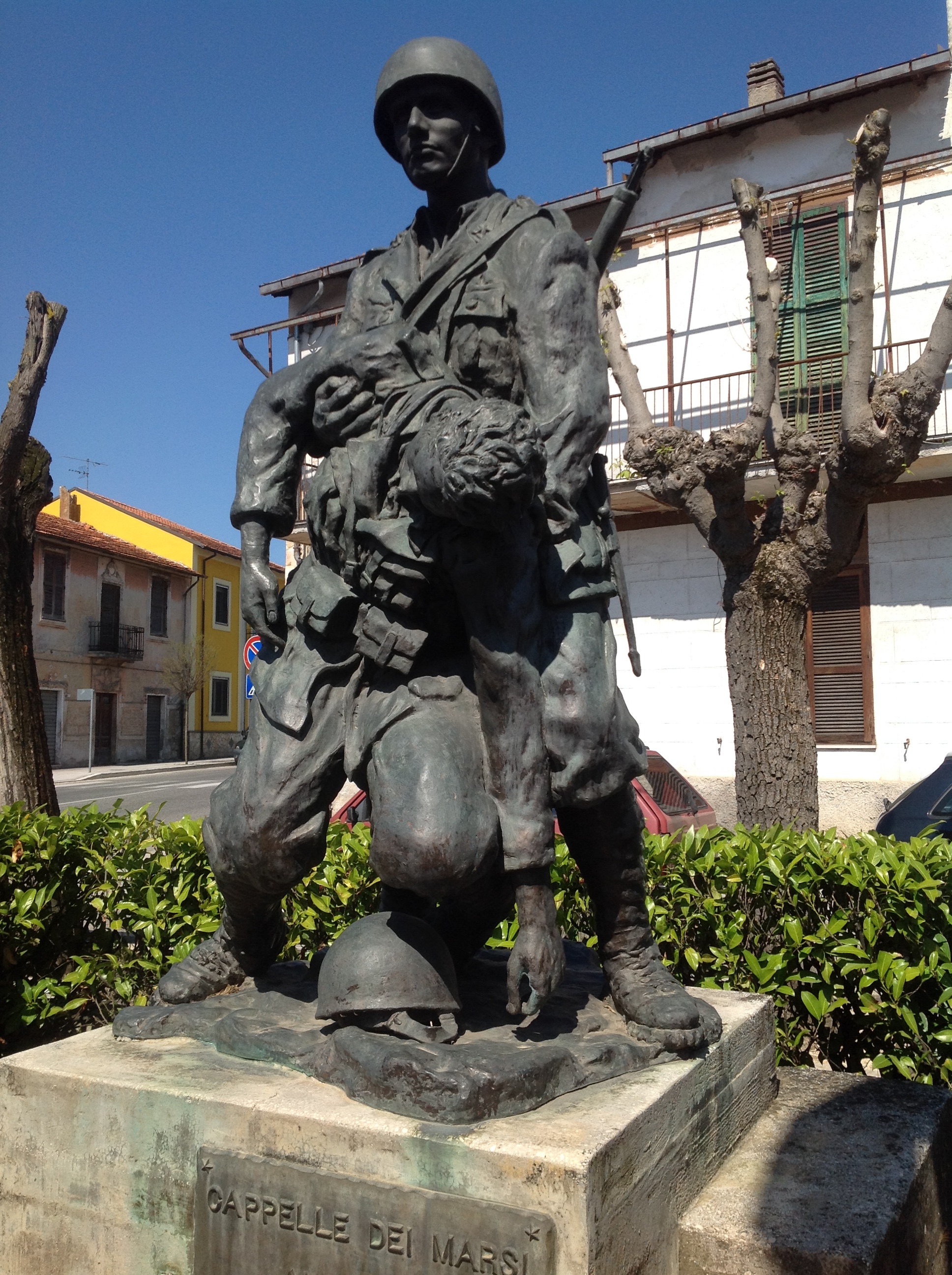 Morte del soldato (monumento ai caduti - a cippo) - ambito napoletano (ultimo quarto XX)