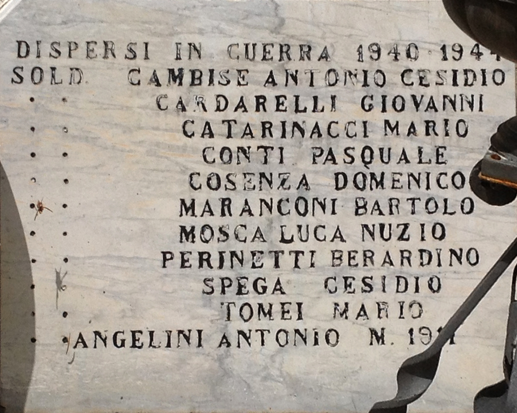Compianto su soldato caduto con allegoria della Patria Vittoriosa (monumento ai caduti - a basamento, opera isolata) - ambito abruzzese (metà XX)