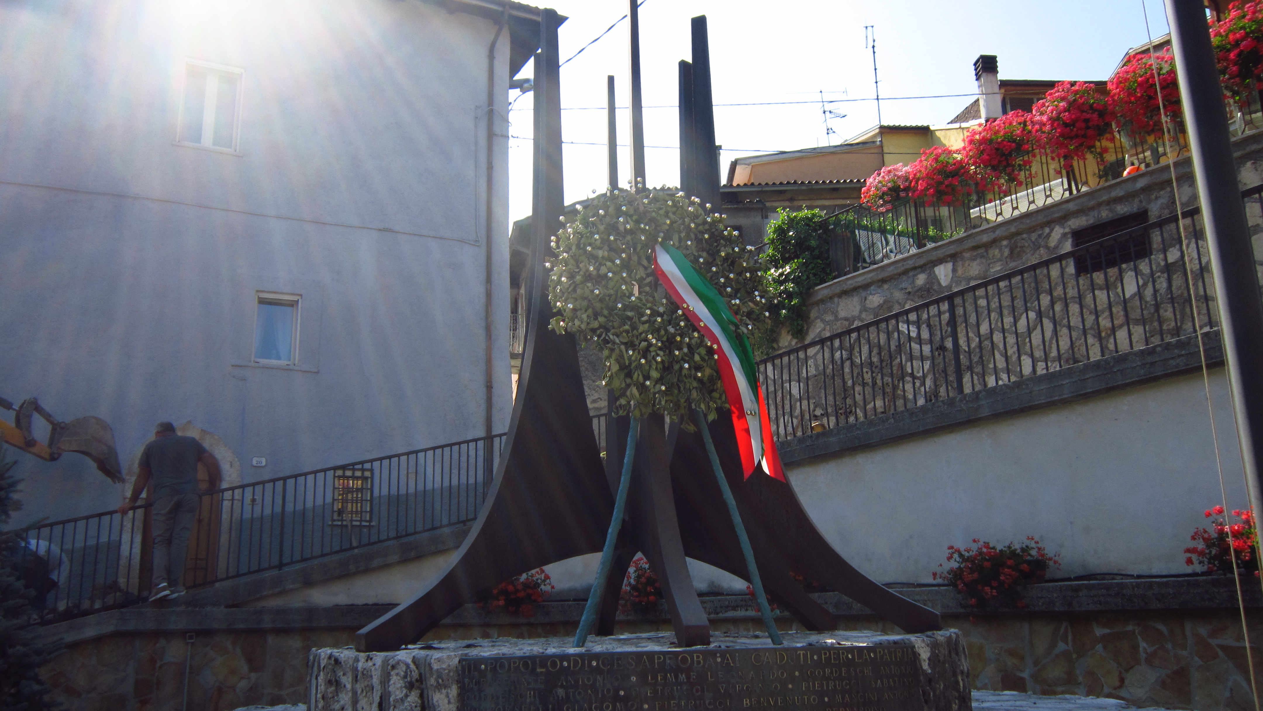 monumento ai caduti - ambito abruzzese (terzo quarto XX)