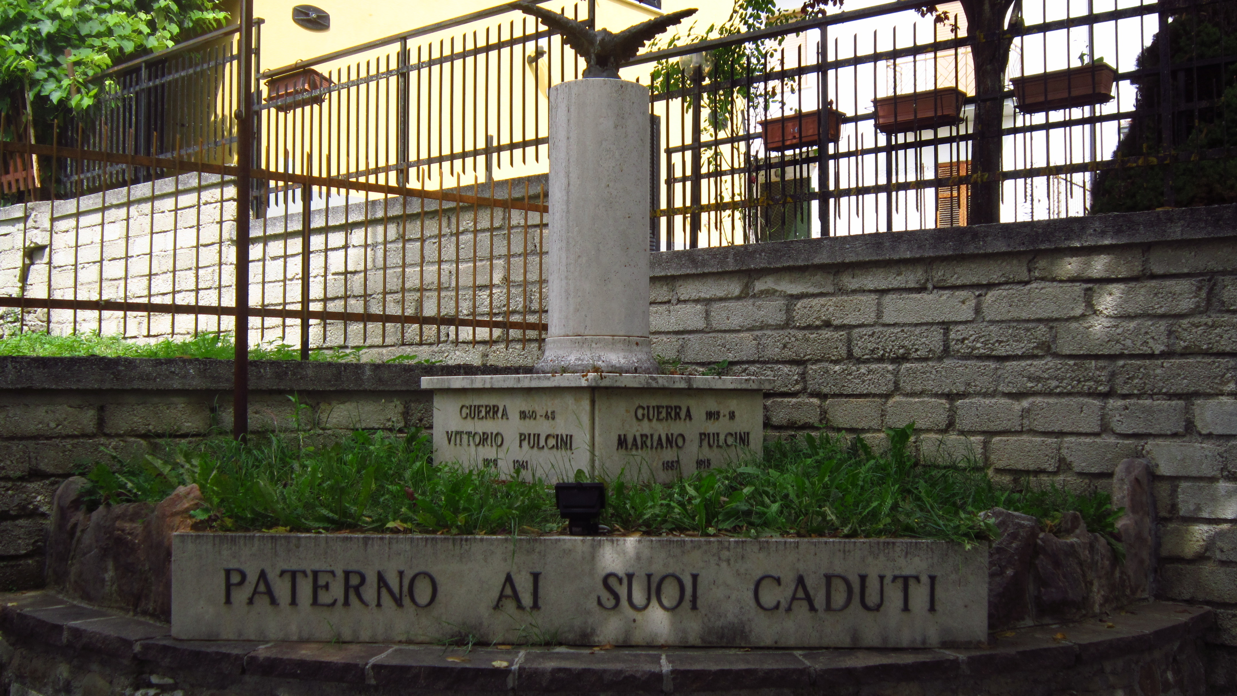 monumento ai caduti - a colonna - ambito abruzzese (fine/ inizio XX/ XXI)