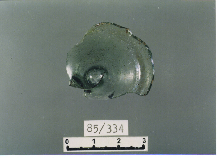 bicchiere/ fondo - PRODUZIONE ITALIA CENTRO SUD (SEC. XIV D.C)