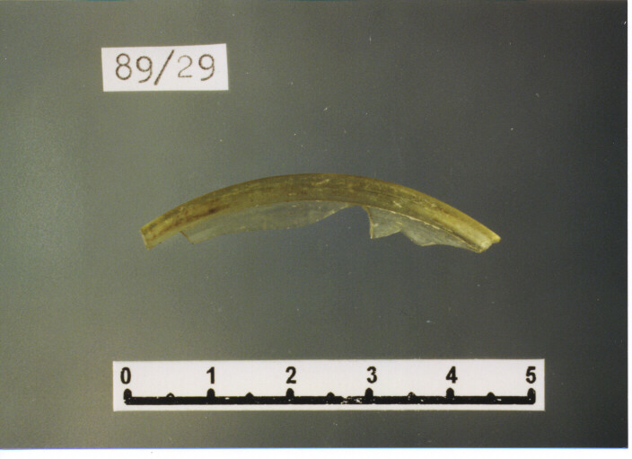 coppetta/ orlo - PRODUZIONE ITALIA CENTRO SUD (sec. XIV d.C)