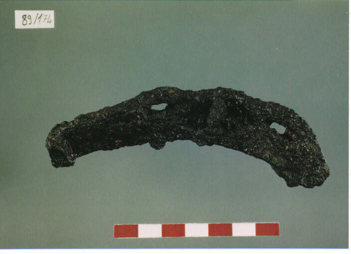 ferro di cavallo - PRODUZIONE ITALIA CENTRO SUD (SECC.XIII/XIV D.C)