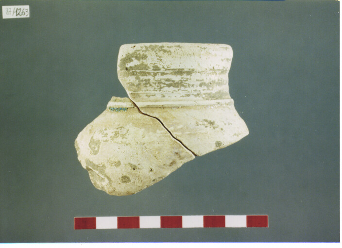 brocchetta/ orlo - PRODUZIONE ITALIA CENTRO SUD (SECC.XIII/XIV D.C)