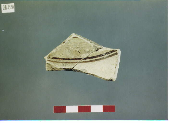 ciotola/ parete - PRODUZIONE ITALIA CENTRO SUD (SECC.XIII/XIV D.C)