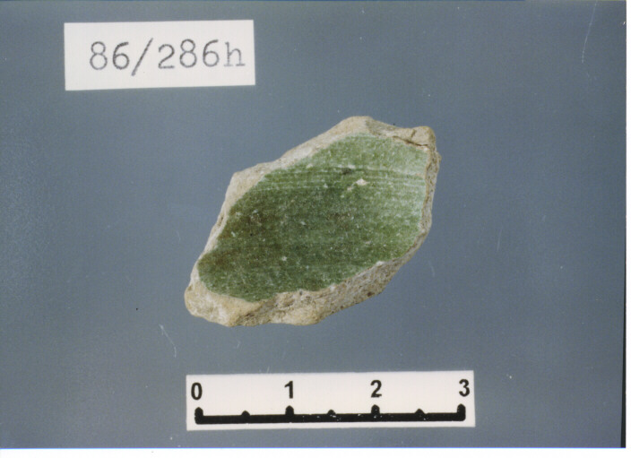 olla/ fondo - PRODUZIONE ITALIA CENTRO SUD (SECC. XII/ XIII D.C)