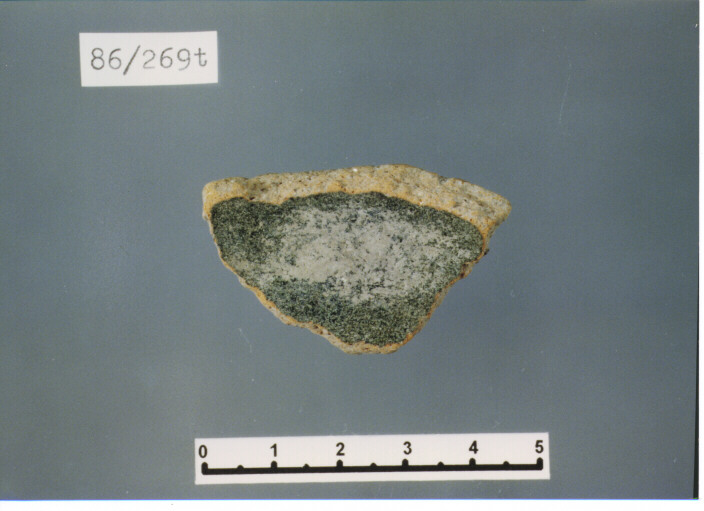 olla/ fondo - PRODUZIONE ITALIA CENTRO SUD (SECC. XII/ XIII D.C)