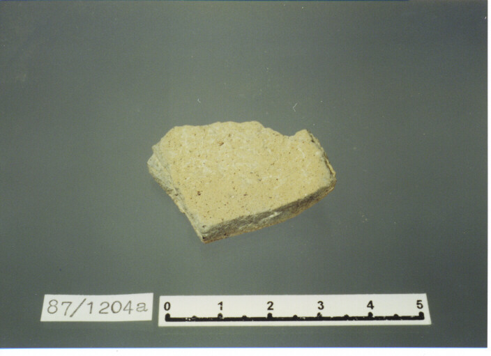 brocca/ fondo - PRODUZIONE ITALIA CENTRO SUD (SECC. XII/ XIII D.C)