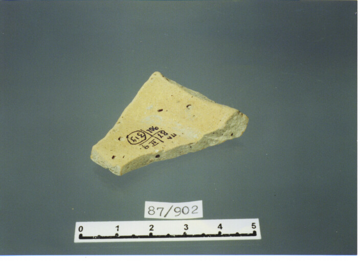 brocca/ fondo - PRODUZIONE ITALIA CENTRO SUD (SECC. XII/ XIII D.C)